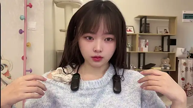 Chenjing0 online show from November 2025 04:22:02 AM