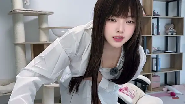 Snapshot of Chenjing0 chatting on May 2026 07:50:02 AM Chenjing0 online show from May 2026 07:50:02 AM