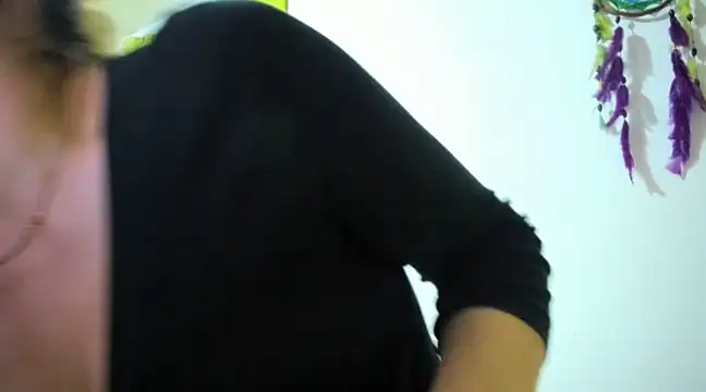 sofi saliva2511 online show from January 2025 10:23:02 AM