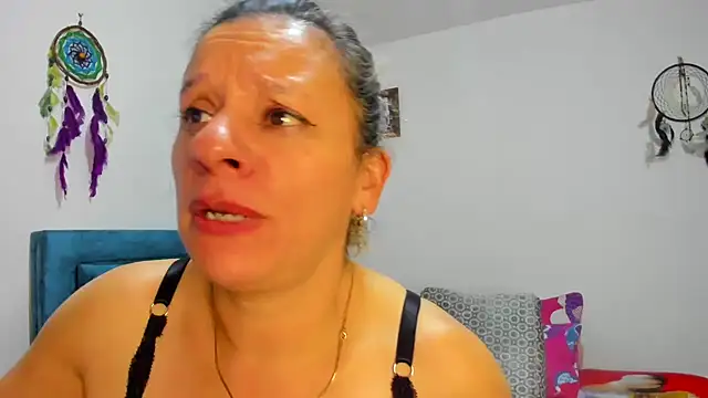 sofi saliva2511 online show from March 2025 03:45:01 AM