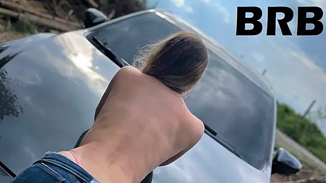 karina warthon online show from February 2025 01:32:01 AM