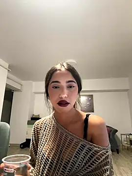 Snapshot of miaceleste chatting on September 2025 10:32:02 PM miaceleste online show from September 2025 10:32:02 PM