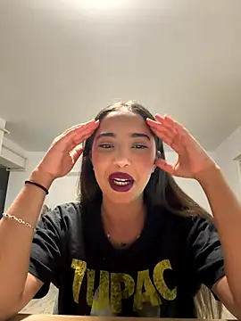 Snapshot of miaceleste chatting on September 2025 06:13:02 PM miaceleste online show from September 2025 06:13:02 PM