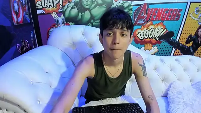 jisuscat online show from January 2025 07:03:01 PM