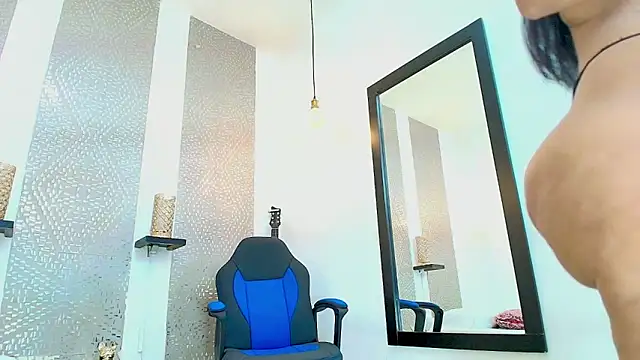 leyli ass online show from January 2025 02:15:01 AM