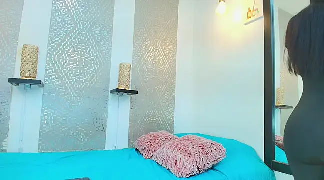 leyli ass online show from March 2025 11:47:02 PM