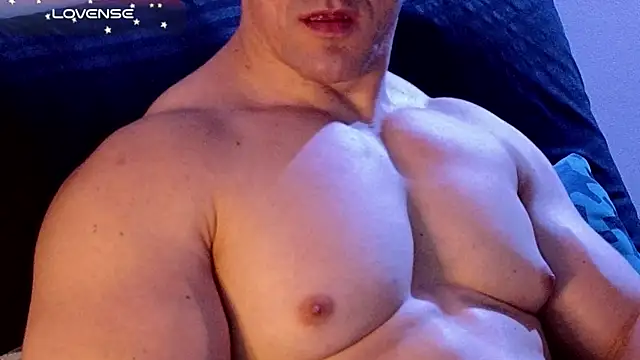 Snapshot of life_warrior chatting on December 2024 03:26:02 PM life warrior online show from December 2024 03:26:02 PM