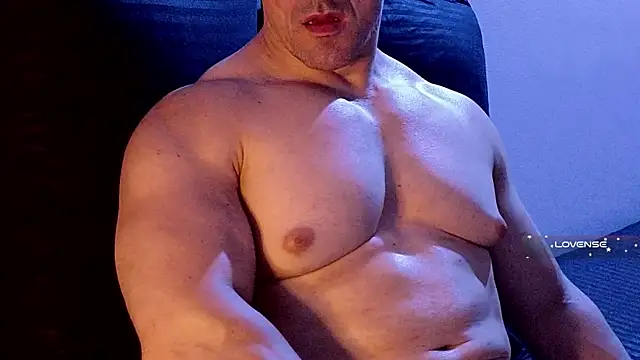 Snapshot of life_warrior chatting on January 2025 01:52:01 AM life warrior online show from January 2025 01:52:01 AM