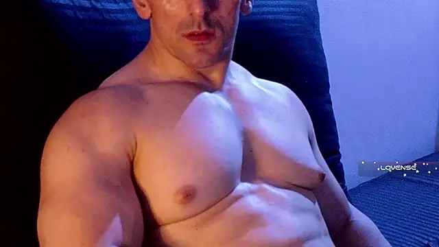 Snapshot of life_warrior chatting on January 2025 01:01:01 AM life warrior online show from January 2025 01:01:01 AM