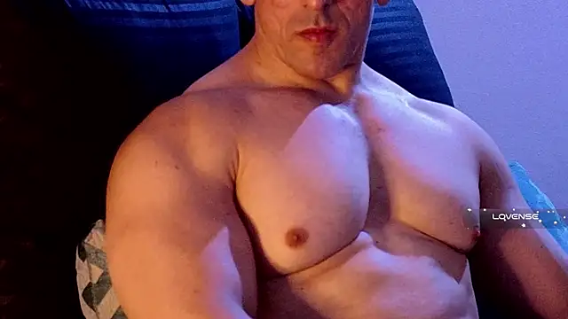 Snapshot of life_warrior chatting on February 2025 08:56:01 PM life warrior online show from February 2025 08:56:01 PM