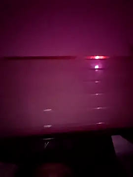 shreya1765 online show from March 2025 06:43:02 PM