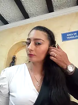 BELLA--26 online show from January 2025 07:13:02 PM