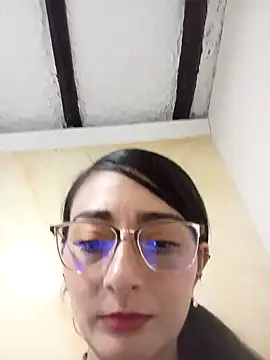 BELLA--26 online show from January 2025 10:43:01 PM