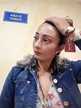 BELLA--26 online show from January 2025 03:19:01 PM