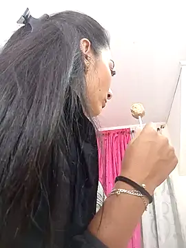 BELLA--26 online show from February 2025 06:10:01 PM