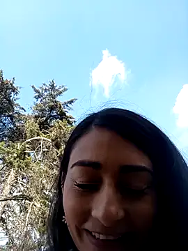 BELLA--26 online show from February 2025 02:15:02 PM