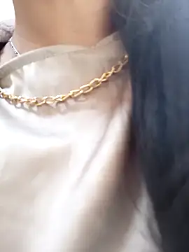 BELLA--26 online show from March 2025 02:45:02 PM