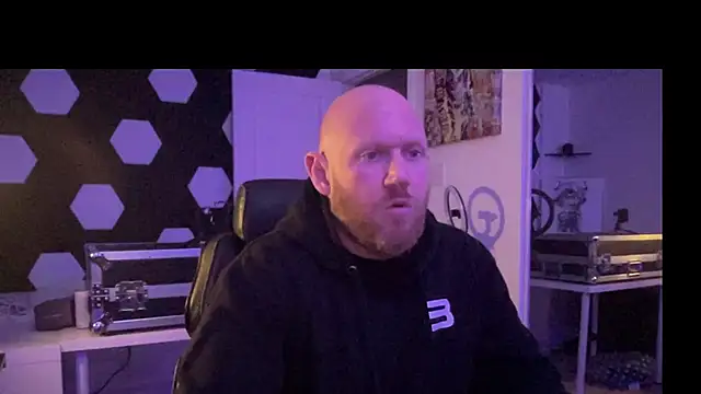 ozmit online show from January 2025 03:05:02 AM