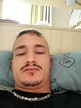 frankthefuck69 online show from November 2025 10:12:02 AM