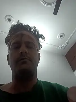 MAGNETICDADDY8 online show from March 2025 03:29:02 PM