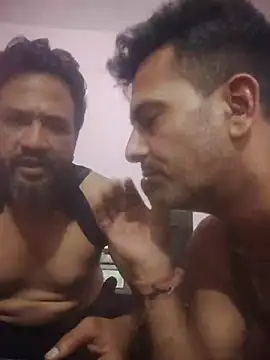 MAGNETICDADDY8 online show from October 2025 06:49:01 PM