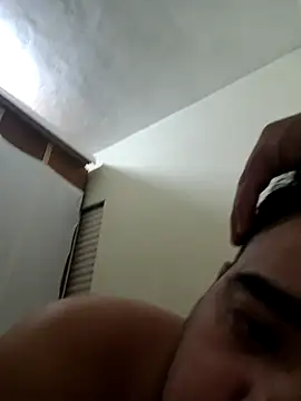 manterei2 online show from March 2025 03:44:02 AM