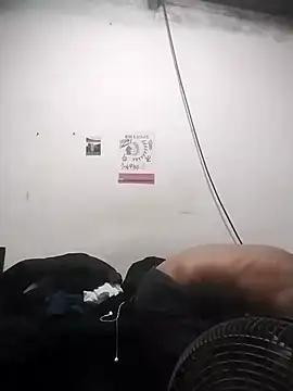 Snapshot of whoislone chatting on February 2026 10:50:02 PM whoislone online show from February 2026 10:50:02 PM