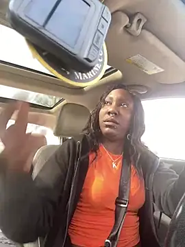 Yoshibaby2670 online show from March 2025 08:15:02 PM