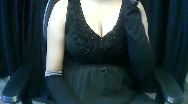 hot-niti online show from February 2025 10:07:02 PM