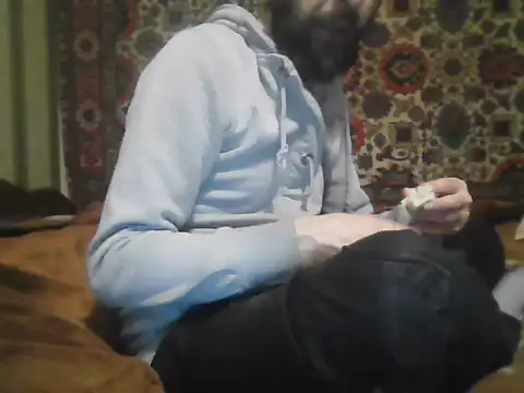 Snapshot of AlferezzSolvajo chatting on October 2025 06:40:01 PM AlferezzSolvajo online show from October 2025 06:40:01 PM