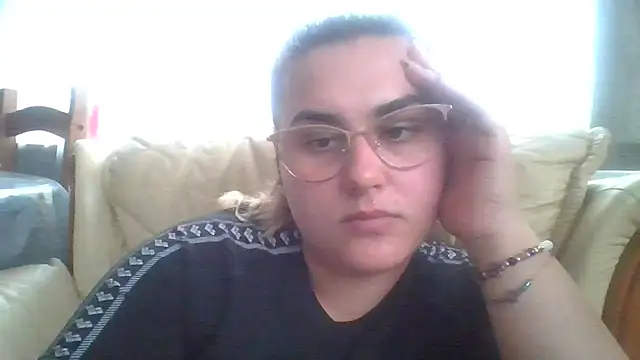 Snapshot of sex69-top chatting on October 2025 12:28:02 PM sex69-top online show from October 2025 12:28:02 PM