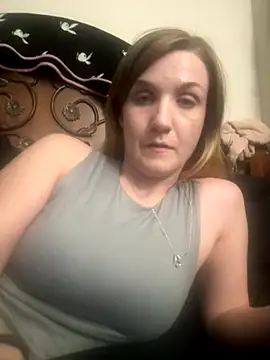 Snapshot of Kitty_DaCocks chatting on November 2025 12:22:02 AM Kitty DaCocks online show from November 2025 12:22:02 AM