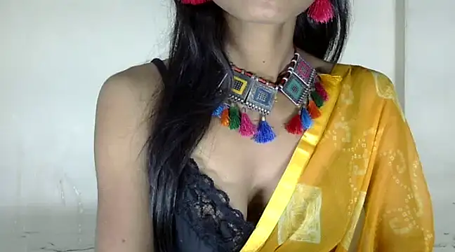 Snapshot of Ruhi_patel1 chatting on January 2025 05:43:02 AM Ruhi patel1 online show from January 2025 05:43:02 AM