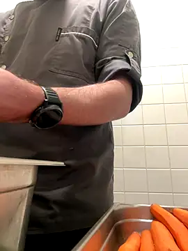 Pierre22000 online show from October 2025 05:04:02 AM