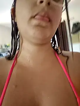 AliceRuivinha2 online show from February 2025 05:25:02 PM