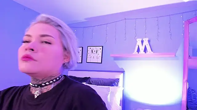 Snapshot of jinxv_nuss chatting on September 2025 11:14:01 AM jinxv nuss online show from September 2025 11:14:01 AM