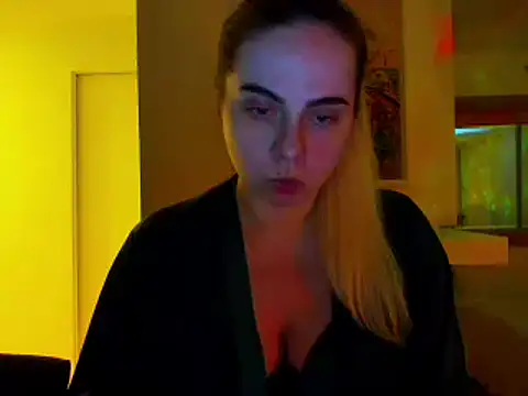 HappyIva online show from February 2025 11:53:01 AM