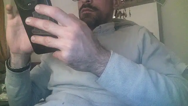 Patrickhound online show from November 2025 01:39:01 AM