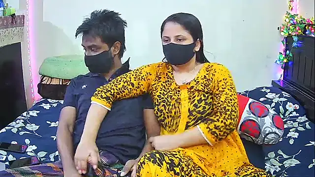 Hot Nila online show from February 2026 03:47:01 AM