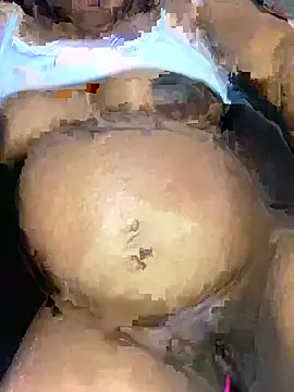 Mariaapimentinha online show from December 2025 01:48:02 AM