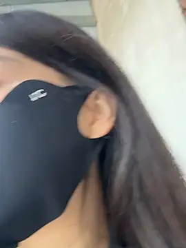 SSSniang- online show from April 2026 12:14:02 AM