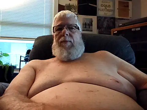 Snapshot of Futura_intx chatting on September 2025 02:39:02 PM Futura intx online show from September 2025 02:39:02 PM