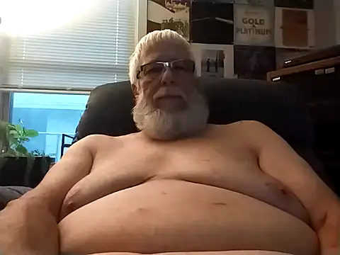 Snapshot of Futura_intx chatting on September 2025 02:30:02 PM Futura intx online show from September 2025 02:30:02 PM