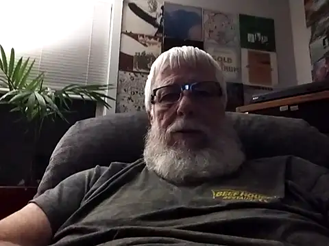 Snapshot of Futura_intx chatting on October 2025 12:53:01 AM Futura intx online show from October 2025 12:53:01 AM