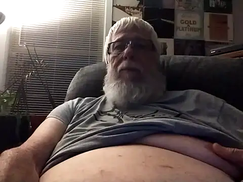 Snapshot of Futura_intx chatting on October 2025 12:11:01 AM Futura intx online show from October 2025 12:11:01 AM