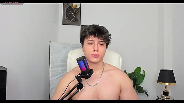 Thom Ohtani online show from March 2025 07:39:01 PM