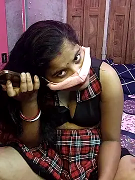 nikitacute23 online show from March 2025 06:19:02 PM