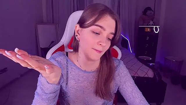 VITA TESS online show from February 2025 12:02:02 PM