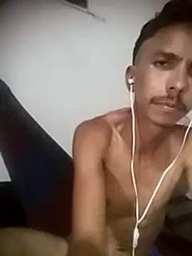 MagrinhoSaradoo online show from February 2025 02:03:02 AM