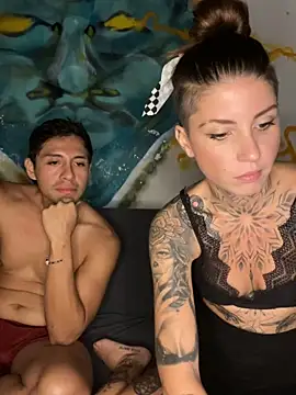 Snapshot of Izy_cute_ chatting on January 2025 12:04:02 AM Izy cute online show from January 2025 12:04:02 AM